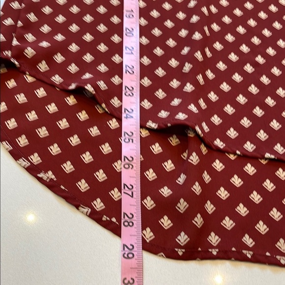 Pleione Women's Red Patterned Blouse, High/Low Hem, Darted Back Pleat, Size M - Picture 10 of 10